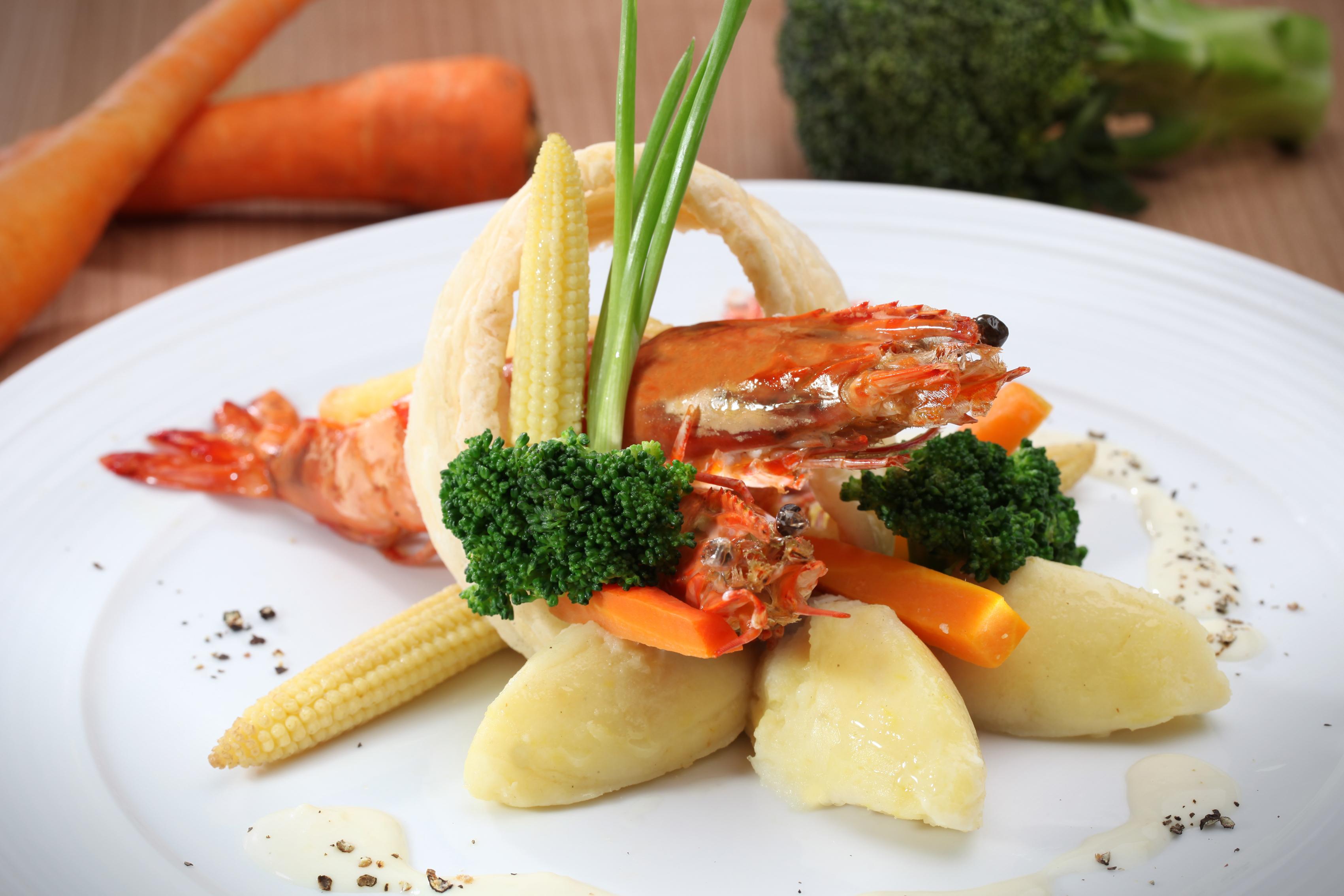 Swiss-belinn Manyar 3*