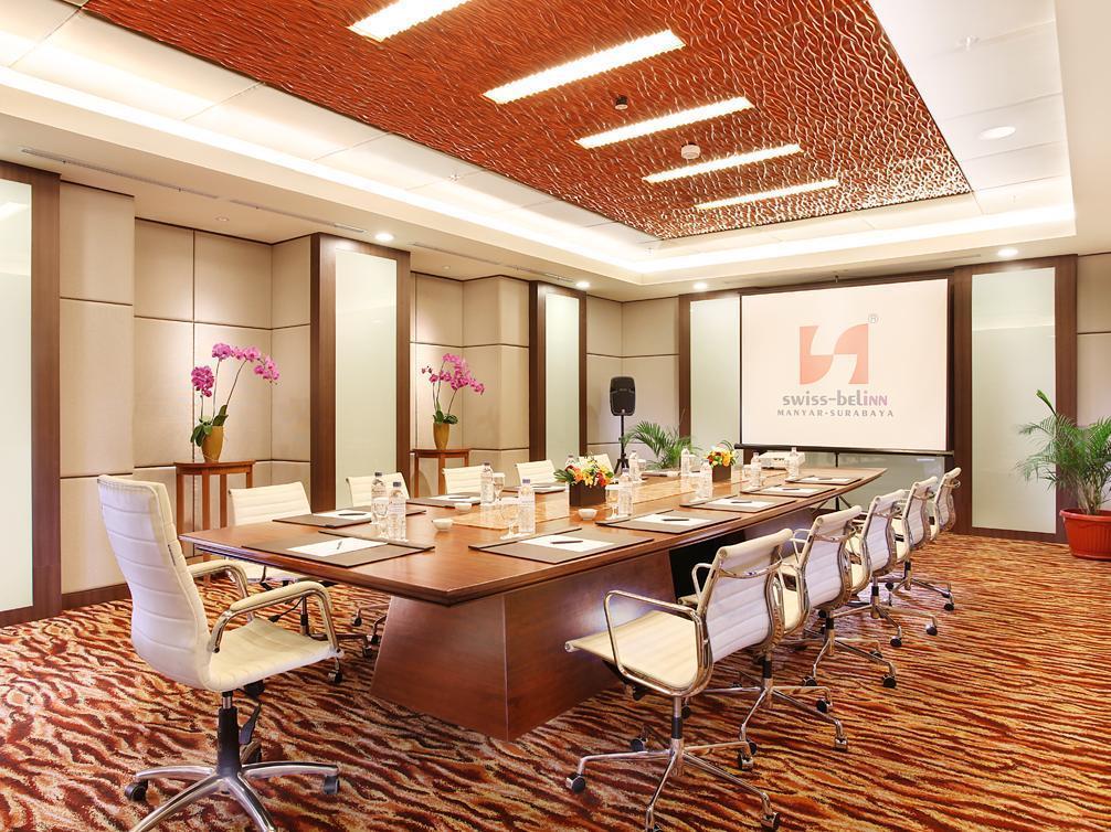 Swiss-belinn Manyar Hotel Surabaya